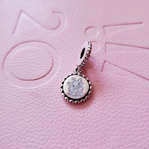 Pandora Marie Cat Lady Charm - Picture 1 of 4
